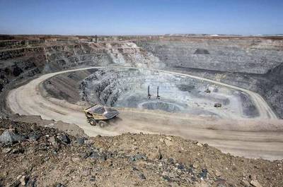 中蒙口岸前7月进口萤石35.3万吨 进口蒙古国煤炭同比大幅缩减